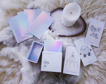 Tarot or Oracle reading