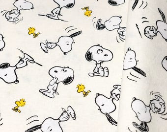 Snoopy Cream Licensed Cotton Fabric_Japan