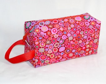 Paperweight on Coral Project Bag