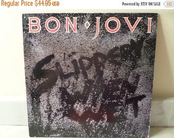 Vintage 1986 LP Record Bon Jovi Slippery When Wet Excellent Condition 14624