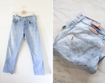 Vintage High Waisted Cut off Jeans // Levi Light Wash 501's Denim Pants