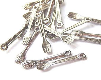 10 charms silver forks 25 x 4, 5mm