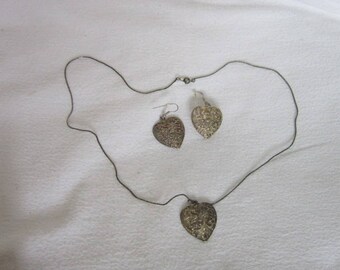 Vintage Silver Tone Filigree Hearts Necklace & Earring Set