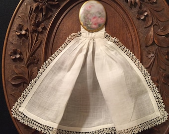 Linen And Lace Jabot.