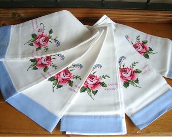 Vintage Embroidered Hand Towel Roses NOS Unused Beautiful!