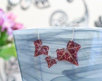 Autumn ivy leaves necklace. Comes in a gift box. Made in GB.