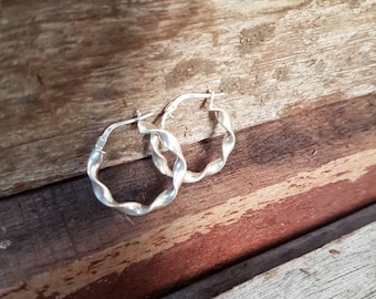 Vintage Silver Hoop Earrings , Sterling Silver , Ladies Classic Twist Hoops , Medium Size , Gifts For Her