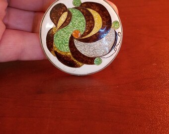 enameled broach/pendant, old, colorful, versatile, mod, art deco, graphics