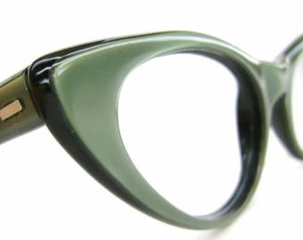 Vintage Satiny Green 50s Cat Eye Eyeglasses or Sunglasses Frame Safilo