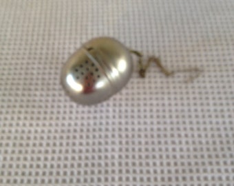 Vintage Tea Ball Steeper