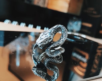 Serpent - Handcrafted Sterling Silver Ring