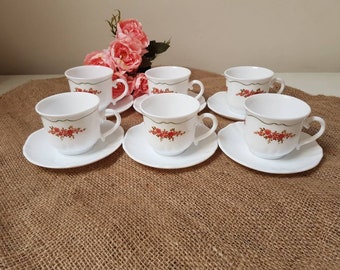 Vintage//cups and saucers//Arcopal France//Milk glass//Set of 6//blossom//In very neat condition//pink//old//tea//coffee//Brocant
