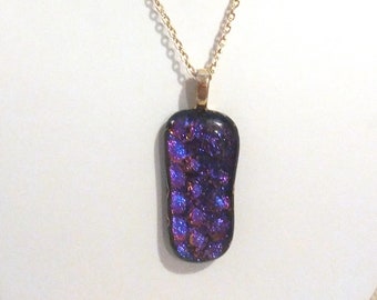 Dichroic glass pendant / Purple and pink / Fused glass / 2 inches long