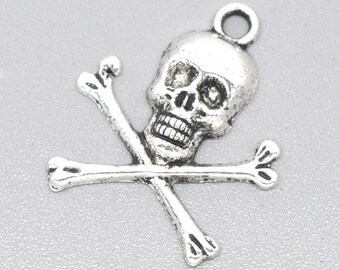 1 pendant skull pirate metal 24 x 21 mm
