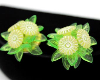 Lemon Lime Flower Earrings, Marked HONG KONG, Vintage Earrings