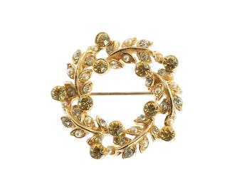Rhinestone and Faux Pearl Wreath Pin
