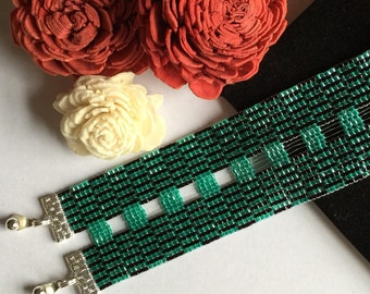 loom woven beaded bracelet jade and black