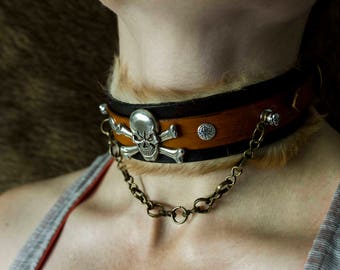 Skull and Crossbones Choker