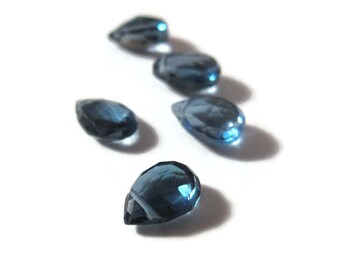 London Blue Topaz Beads, 5 Small Faceted Pear Shaped Briolettes, 7mm x 5mm - 9mm x 5.5mm, Natural Gemstones for Making Jewelry (Luxe-Bt1b)