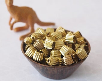 20 Metal Tulip Fluted Beads Brass Size 7.3 x 6mm