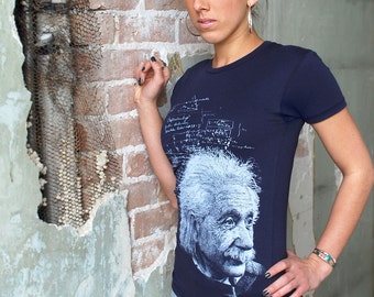 Albert Einstein Shirt - Women's Einstein T-shirt - Science Gift - Science Shirt - Physics Gift - Einstein Quotes