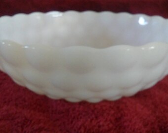 Vintage White Milk Glass Anchor Hocking Bubble Bowl, Serving Bowl, White Milk Glass Serving Bowl, Anchor Hocking Bowl, Serving Bubble Bowl