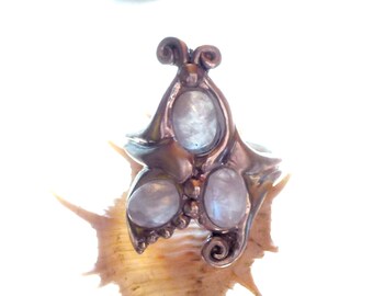 Elfenring with Rainbow Moonstone, unique, white labradorite, moonstone, ring