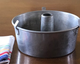 Wear Ever Aluminum Angel Food Cake Pan Tube Pan or Bunt Pan with Removable Cone Insert Made by Kewaskum Utensil Co Two Piece Cake Pan