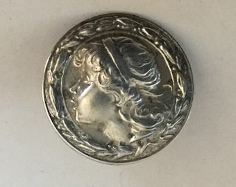 Sterling Silver Antique Child Girl Portrait Antique Button Old Foliate Border Design