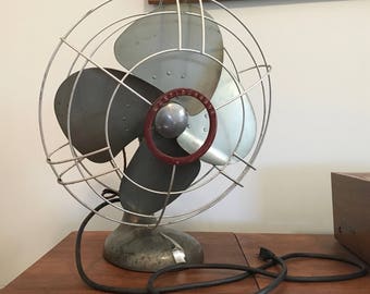 Vintage Working Westinghouse Table Top Power Aire Oscillating Fan