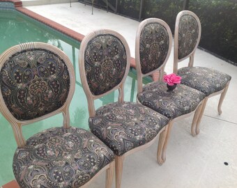 CARVED DINING CHAIRS /Set of 4 Carved Dining Chairs / Hollywood Regency Carved Wood Palmate Chairs / Faux Bois Style at Retro Daisy Girl
