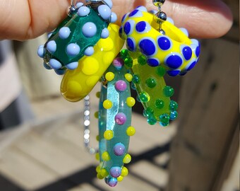Set of 5 Assorted Handmade Lampwork Glass Ring Beads with FREE Chain - Life's a Beach!