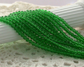 2 Strands ~ 3mm Druks, Czech Glass Beads, Emerald Green Beads, Kelly Green Beads, Czech Glass Druks, Green Beads CZ-074