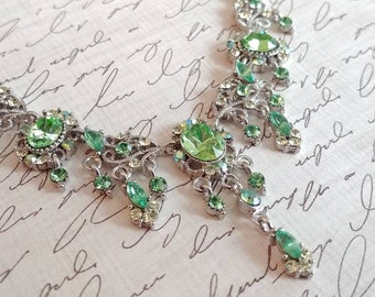 Stunning green rhinestone necklace