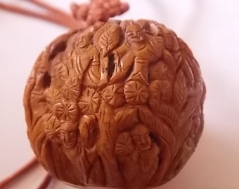 Vintage Chinese Carved Walnut Faces Necklace - UNUSUAL