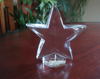 Signed Bacura Crystal Glass Star Home décor PaperweightChristmas Star a2601