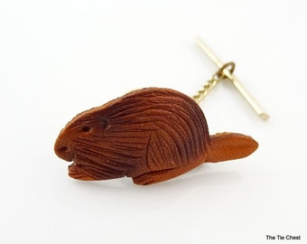 Beaver Faux Leather Tie Pin Tack Canada Animal