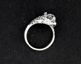 Vintage Stylized Koi Ring in Sterling Silver