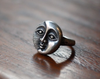 moon ring, moon sterling silver ring, moon statement ring, moon face ring, full moon ring