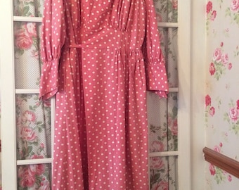 Original 1940s polka dot housecoat