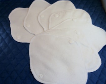 Free Shipping, Cotton Flannel Panty Liner, Mama cloth pad. Pantyliner, sanitary napkins, everyday pad freshness. Feminine hygienee.