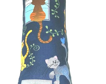 Catnip Cat Toy Kicker Blue with Cats