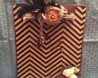 Chevron altered clip board