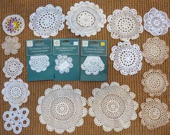 18 Vintage Crochet Doilies Shabby Chic Home Decor Lot (#1128)