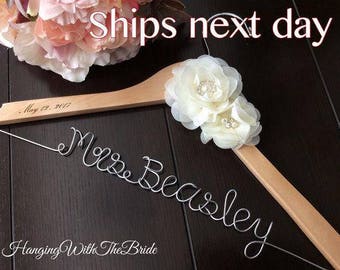 Personalized Wedding hanger, custom wire hanger, bridal hanger, bride gift, bridesmaids gift, custom hanger, wire hanger, wedding hanger