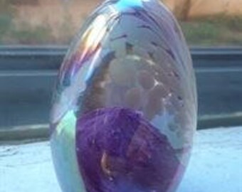 Exquisite Collectible Paperweight