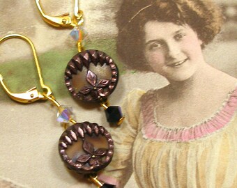 1800s mini BUTTON earrings, Art Nouveau tiny glove buttons on gold. Antique button jewellery.