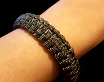 SKINNY Paracord Survival Bracelet