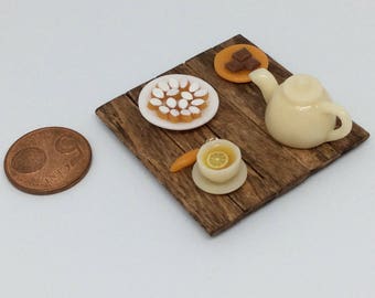 Set 1: 12 scale miniature calissons