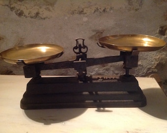 Vintage French Balance Scale. Antique French Kitchen Decor in Cast Iron With Rich Aged Authentic Patina with Trays. "Force" 5 kg Scale